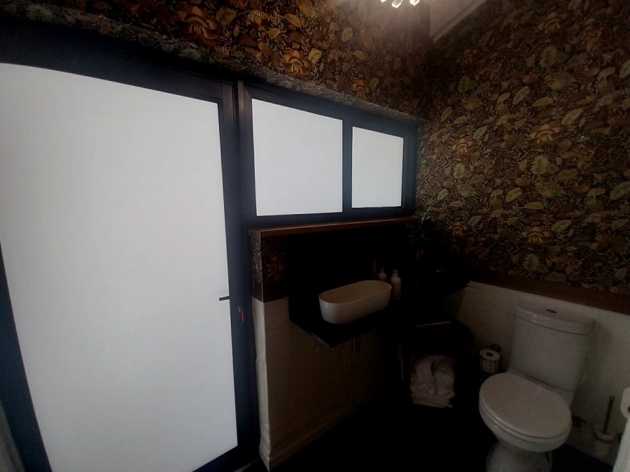 5 Bedroom Property for Sale in Robertson Western Cape